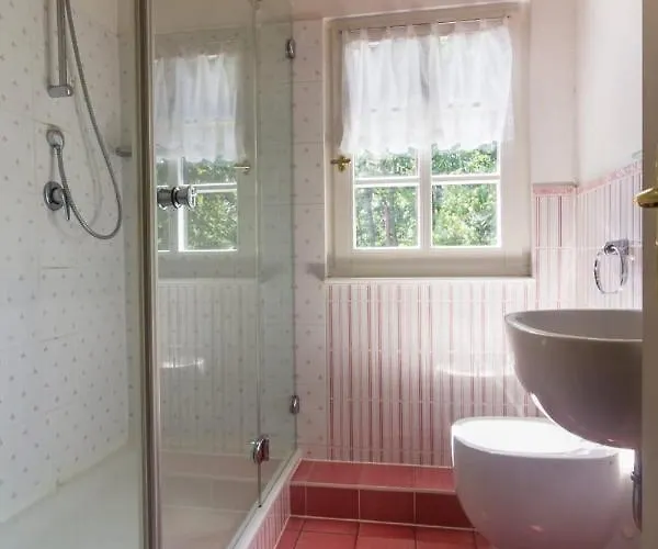 Strandhotel Lindequist Sellin Gæstehus *